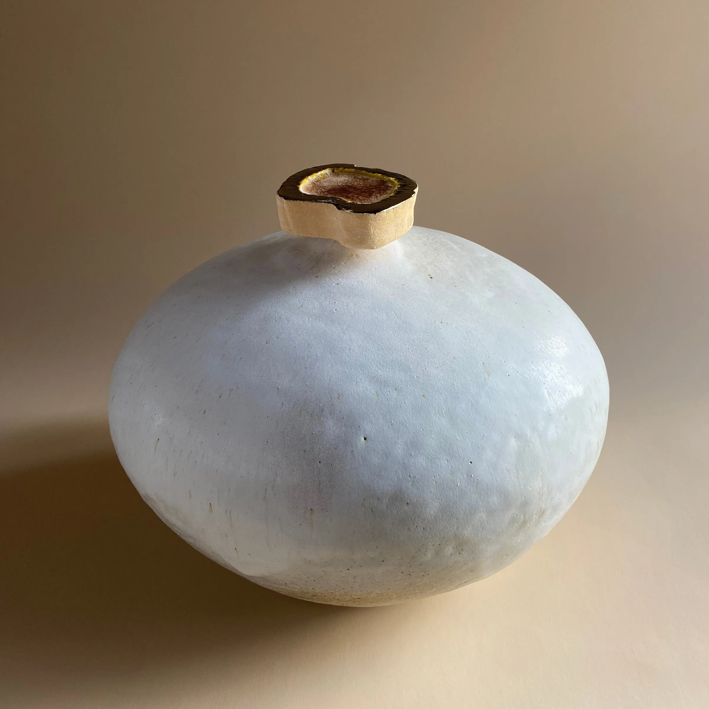 Vessel No. 12 by Minaal Lawn